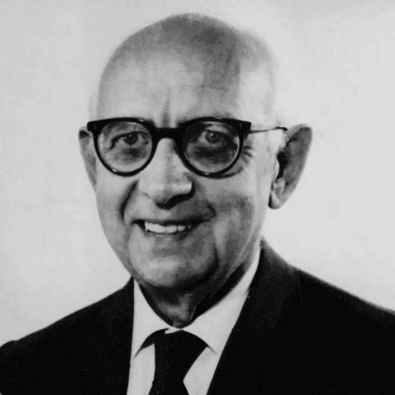 Dr Emil VODDER